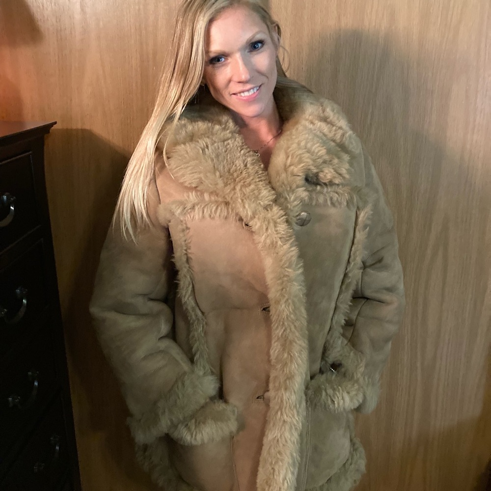 Women’s large sheepskin winter coat- 🧥
